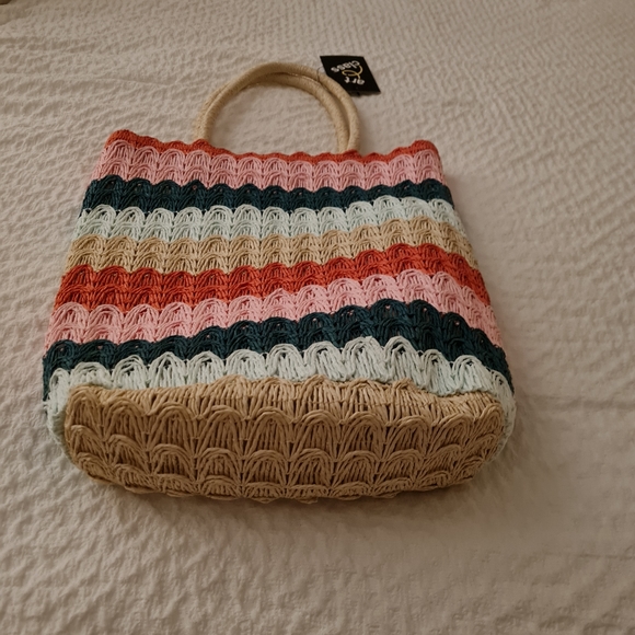 ART CLASS- Girls' Striped Straw Tote Bag - Pink/Green TARGET - Picture 4 of 6